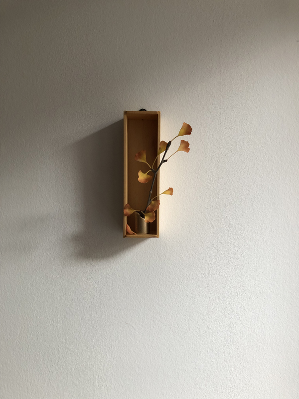 ginkgo, pine wood object, bronze vase